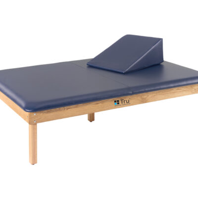 Tru™ Deluxe Oak Mat Tables